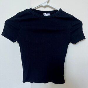 Black Ribbed Crop Top